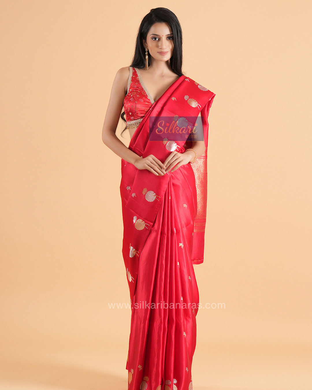 Banarasi Ponna Silk Saree in Deep Red