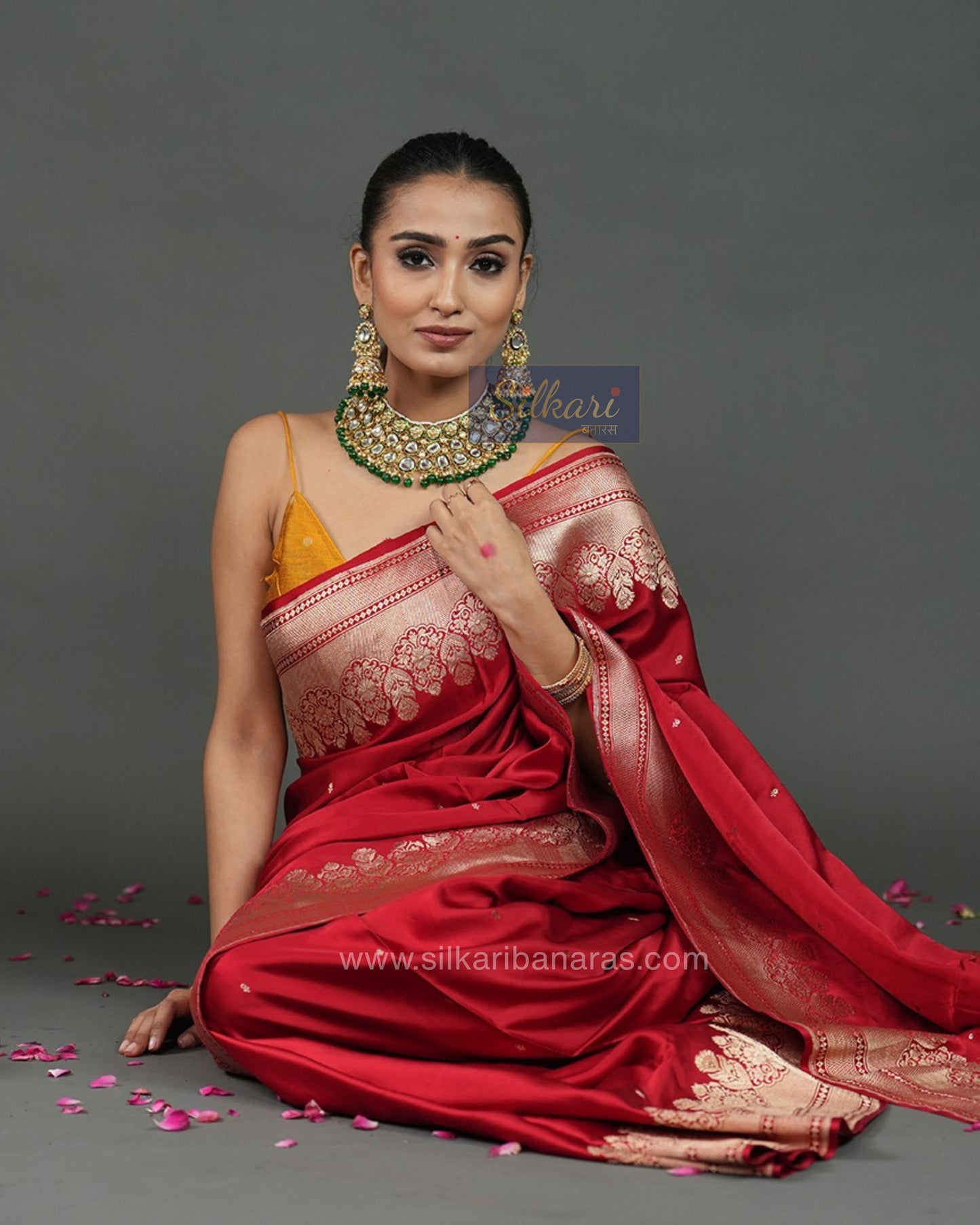Handwoven Banarasi Mashru Silk Silk Saree