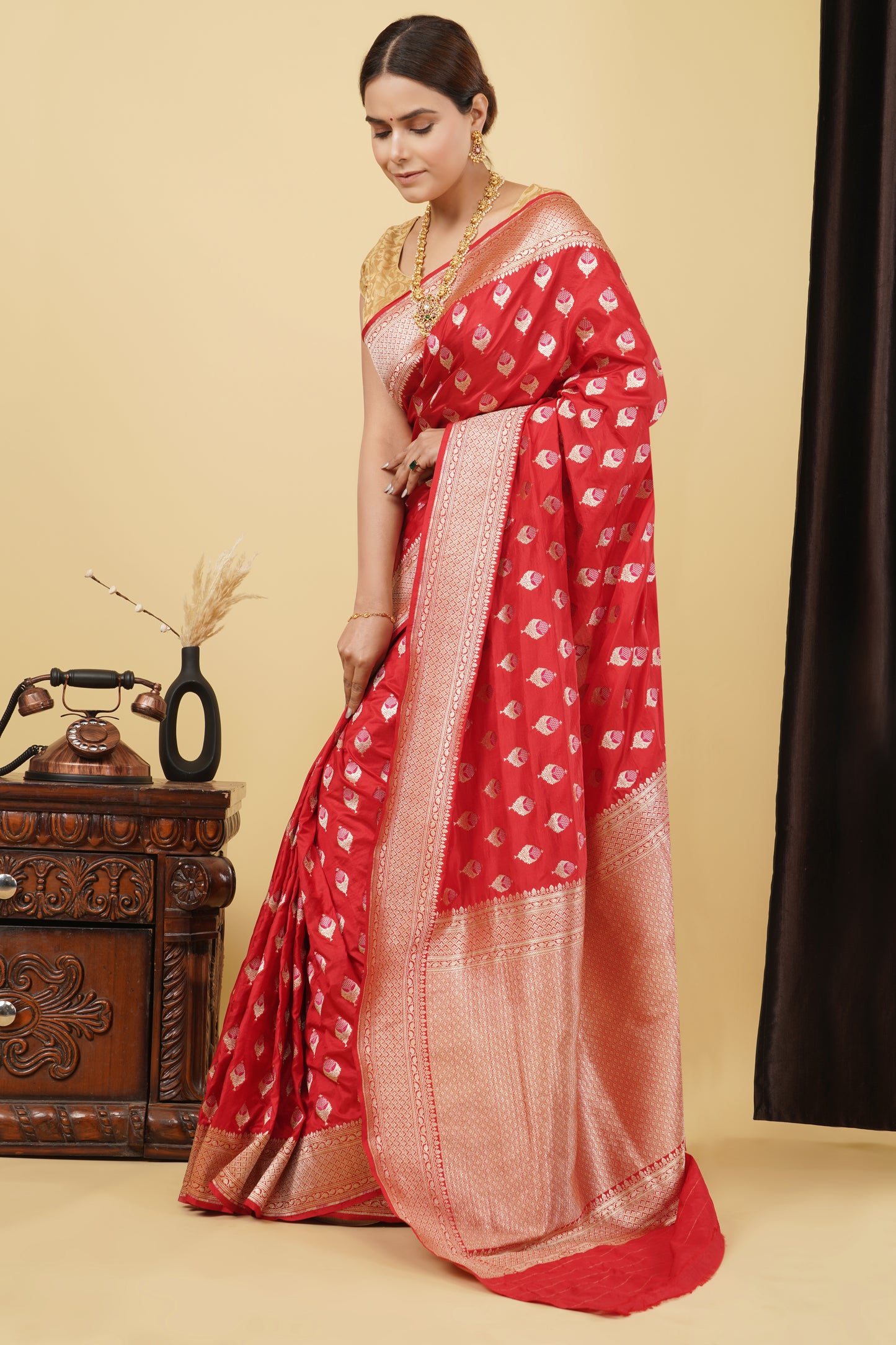 Kataan Silk Saree – Red with Coin Bota