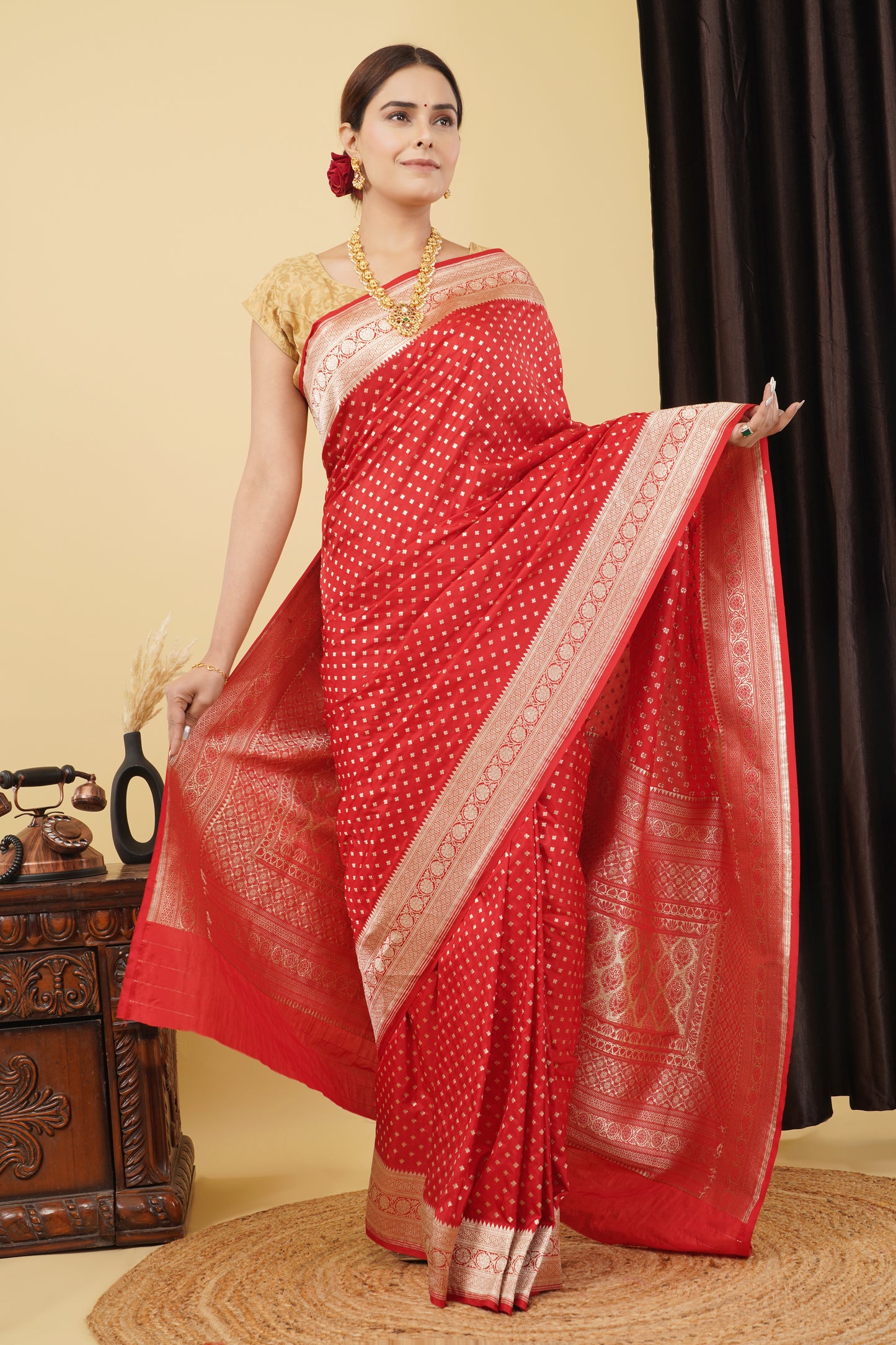 Katan Silk Saree – Red Chunari Bota