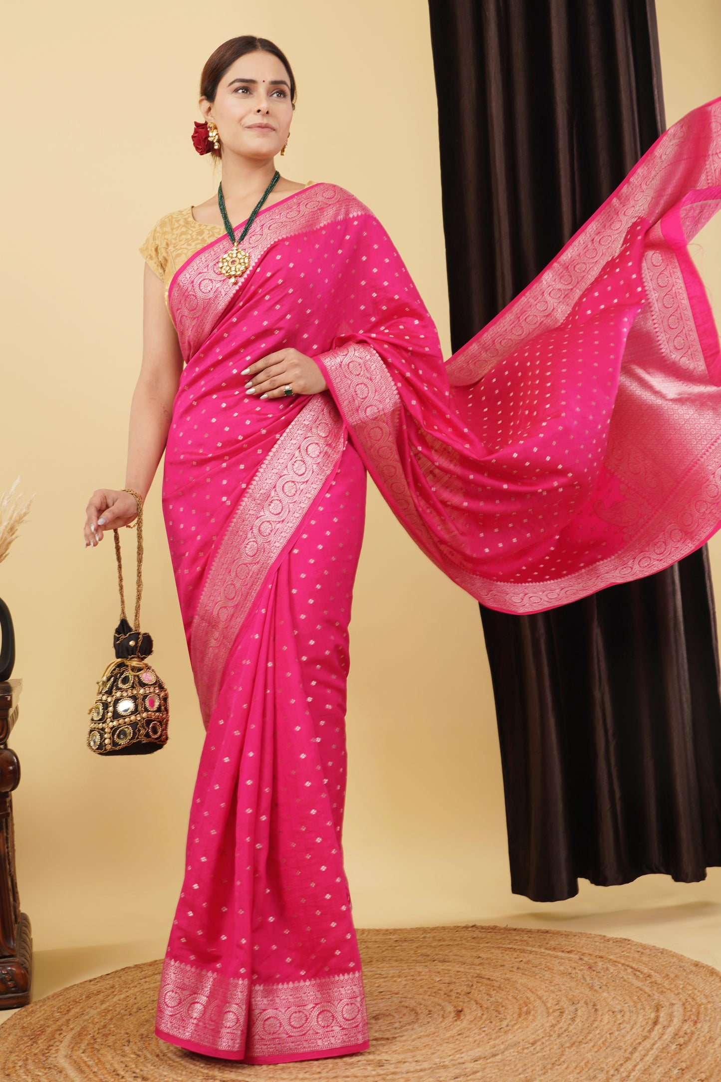 Chiniya Silk Saree – Magenta Pink