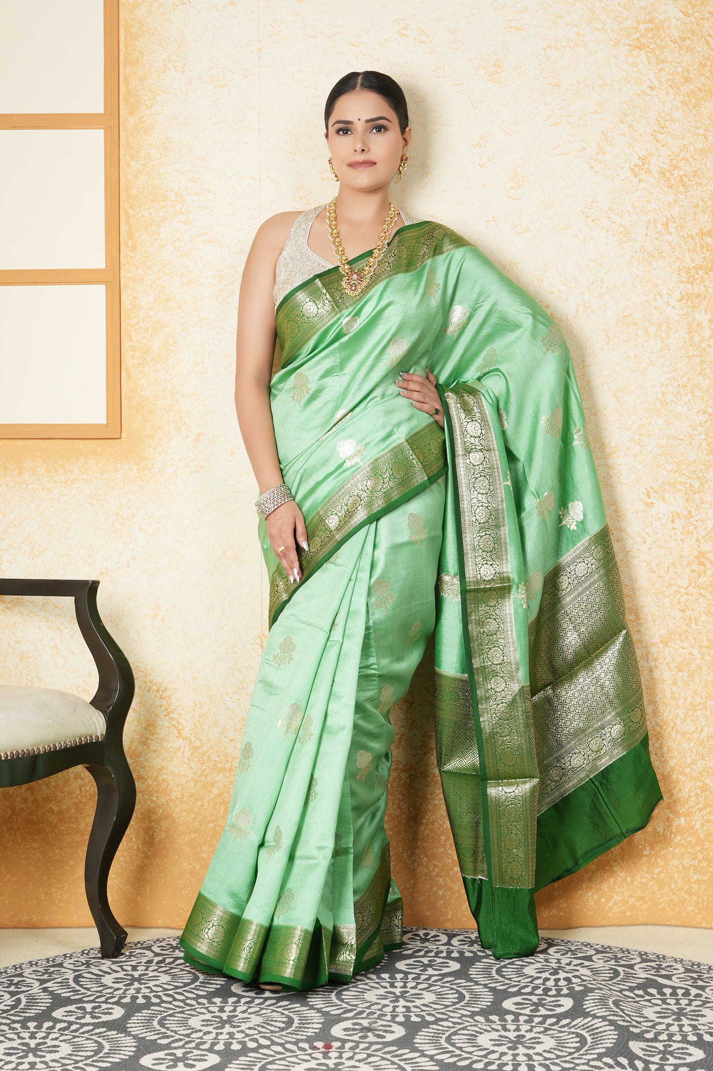 Chiniya Silk Saree – Green