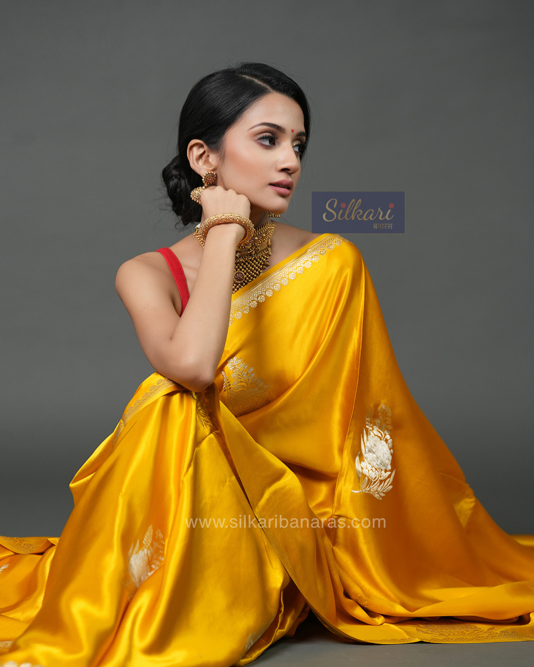 Handwoven Pure Banarasi Mashru Silk Saree