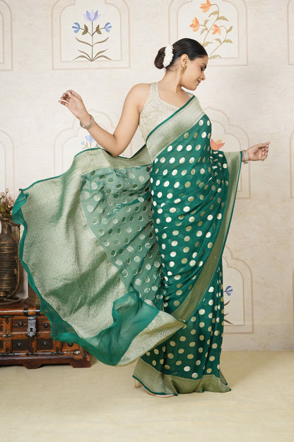Khaddi Georgette Saree With Water Zari
