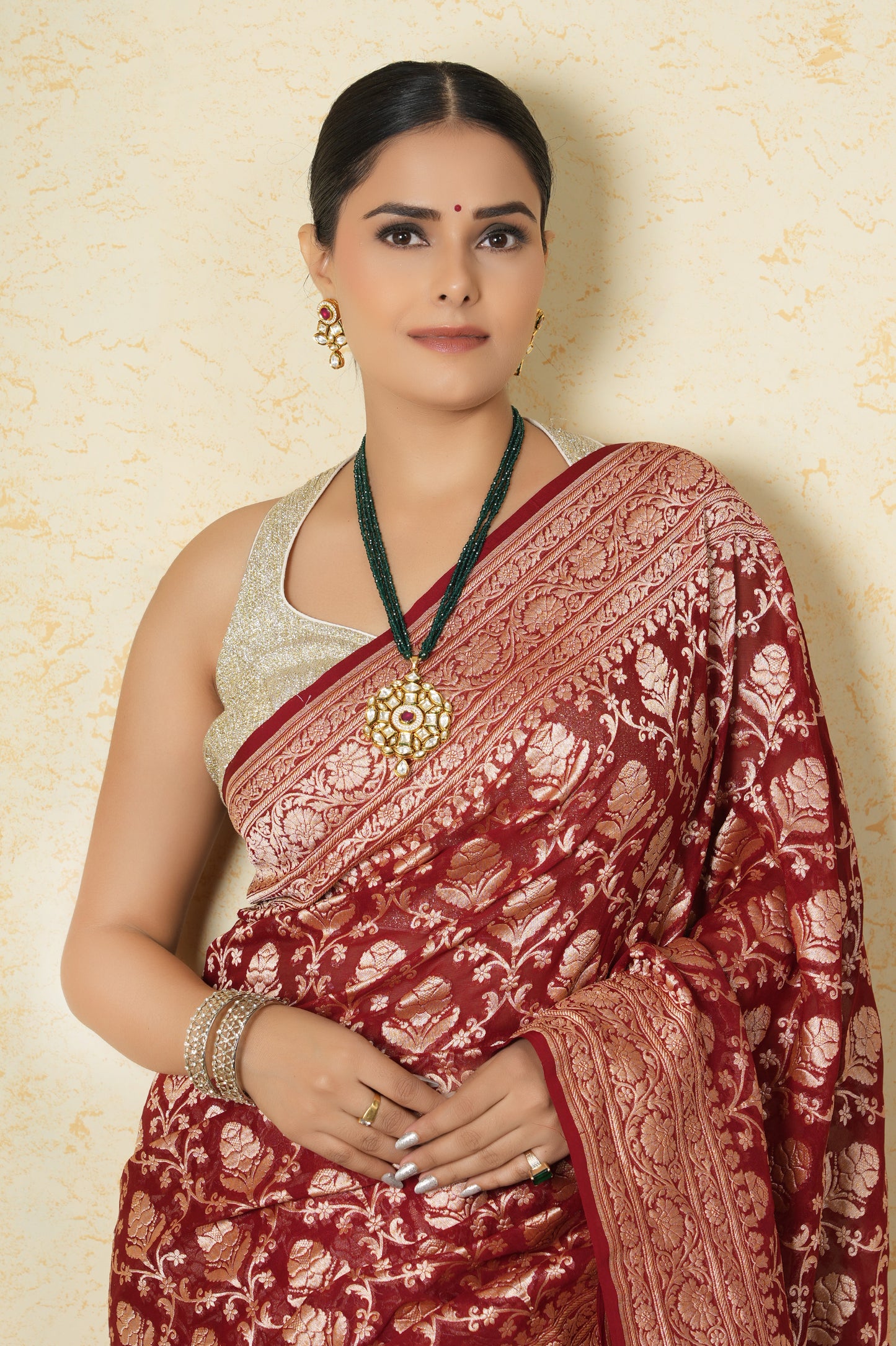 Khaddi Georgette Saree – Timeless Charm and Luxury